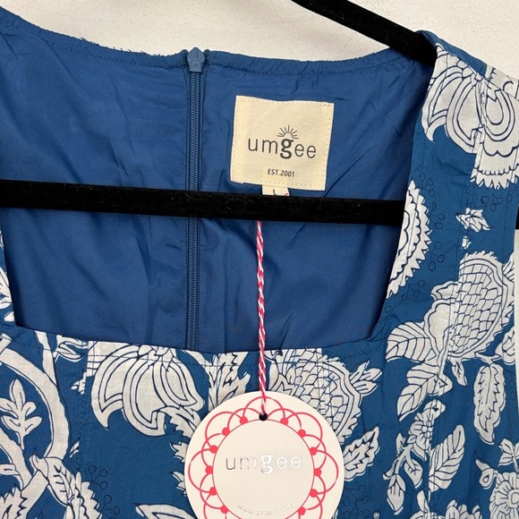 Umgee Blue and white  Floral Midi Dress- NWT - Picture 2 of 7